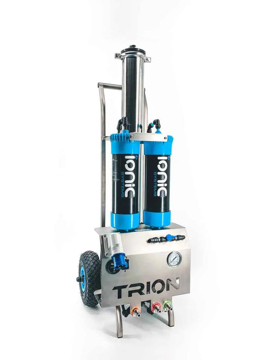 Trion™ Modern mobiel omgekeerde osmosesysteem (2 operators)